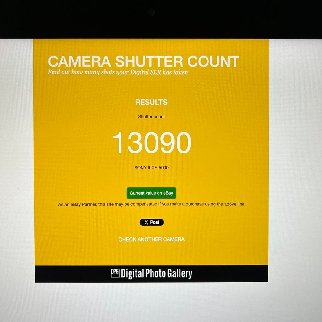 Used Sony A5000 Mirrorless Camera | 20.1MP ππ·