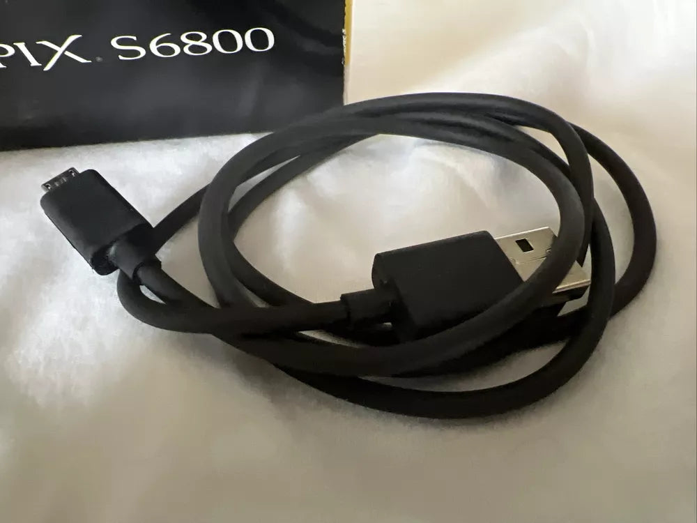 Used 🍇₊˚💜 Nikon Coolpix S6800 16.0MP Compact Digital Camera with 12x Optical Zoom 🍥🎀📷