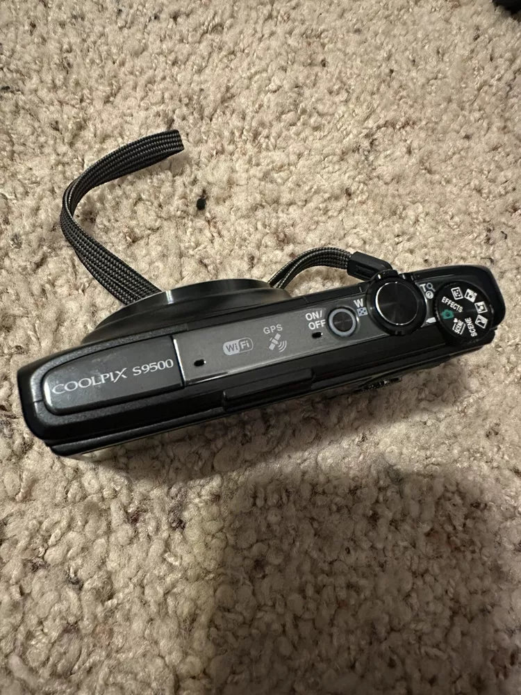 Used 🍇₊˚💜 Nikon Coolpix S9500 18.1 MP Digital Camera (Black) 🍥🎀📷