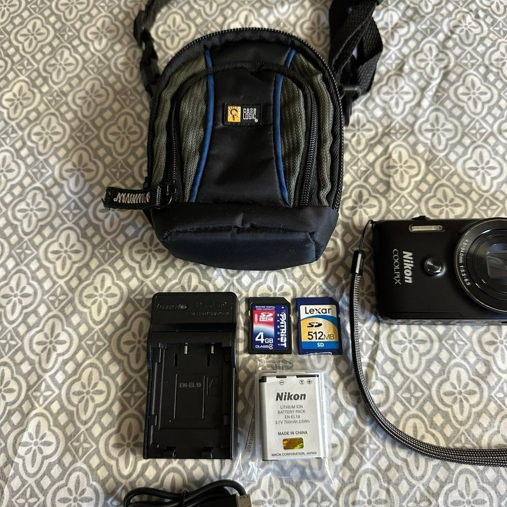 🍇 ₊˚💜 Nikon COOLPIX S6900 16.0MP Digital Camera (Black) with 12x Zoom and Wi-Fi 🍥 🎀📷