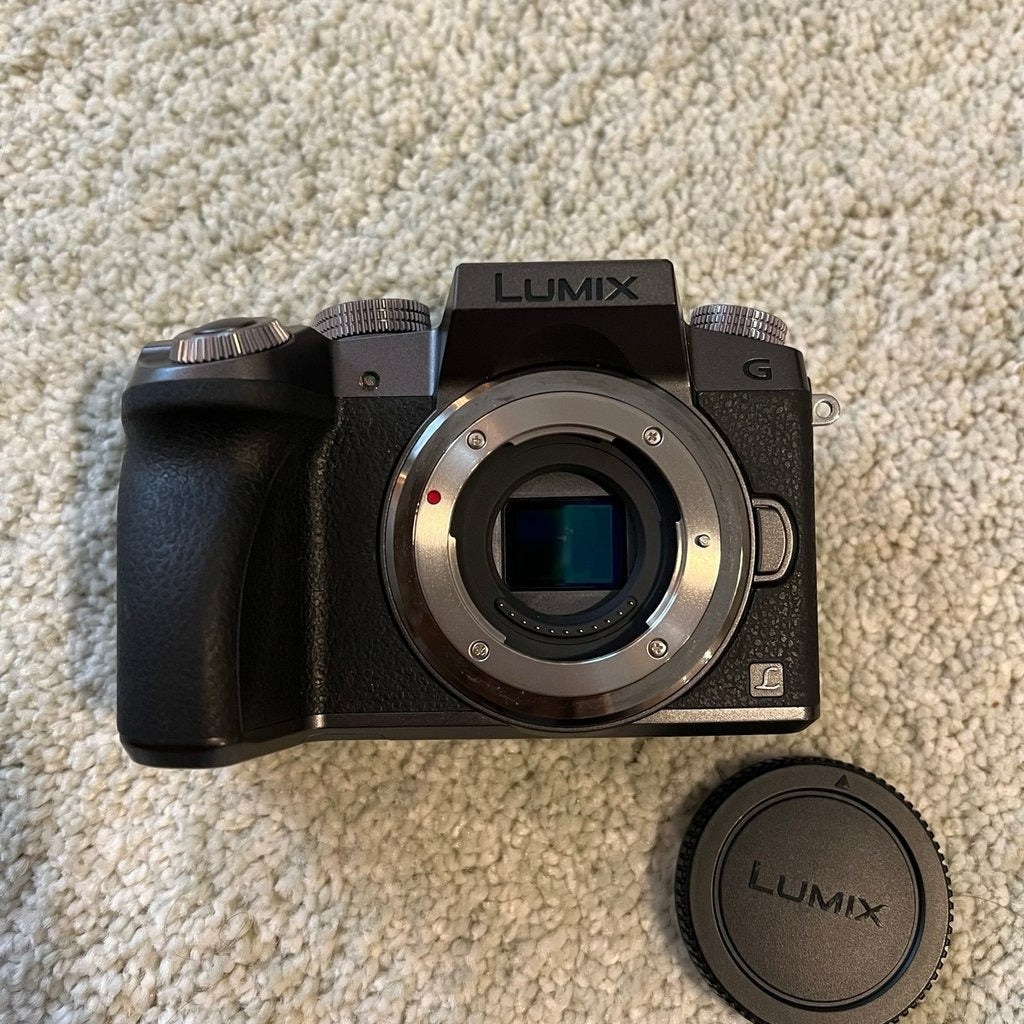 🍇 ₊˚💜 Panasonic Lumix G7 Mirrorless Camera with Lenses (Silver and Black) 🍥 🎀📷