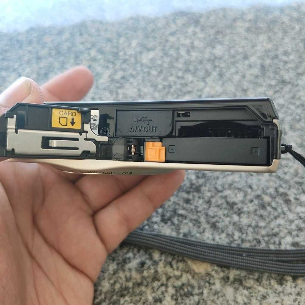 🍇 ₊˚💜 Nikon Coolpix S6000 Digital Camera 🍥 🎀📷