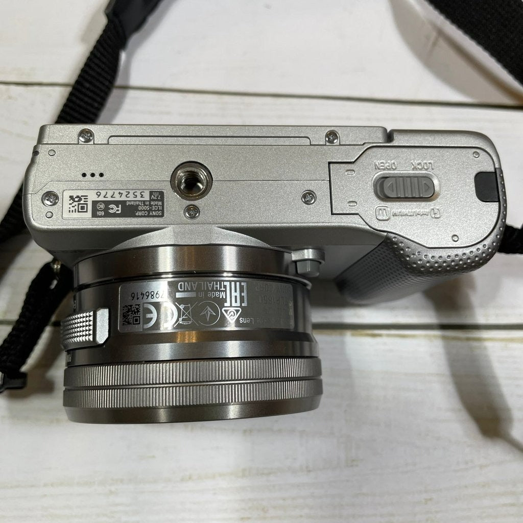 Used Sony Alpha A5000 Mirrorless Camera | 20.1MP 📸