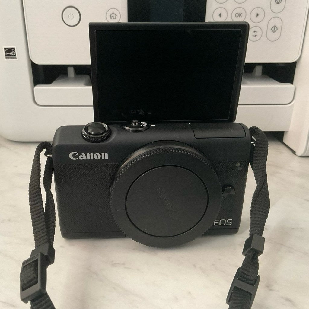 🍇 ₊˚💜 Canon EOS M200 📷🎀