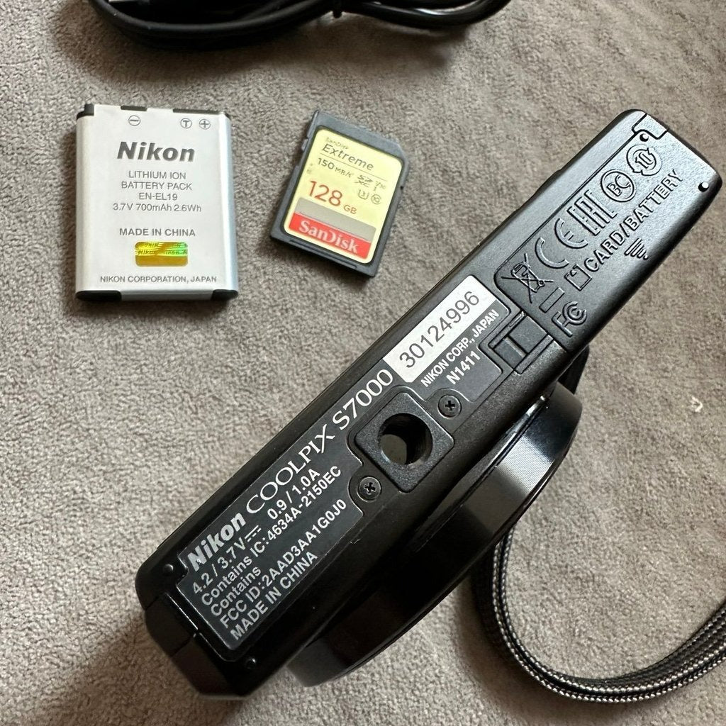 🍇 ₊˚💜 Nikon COOLPIX S7000 16 MP Compact Digital Camera (Black) 🍥 🎀📷