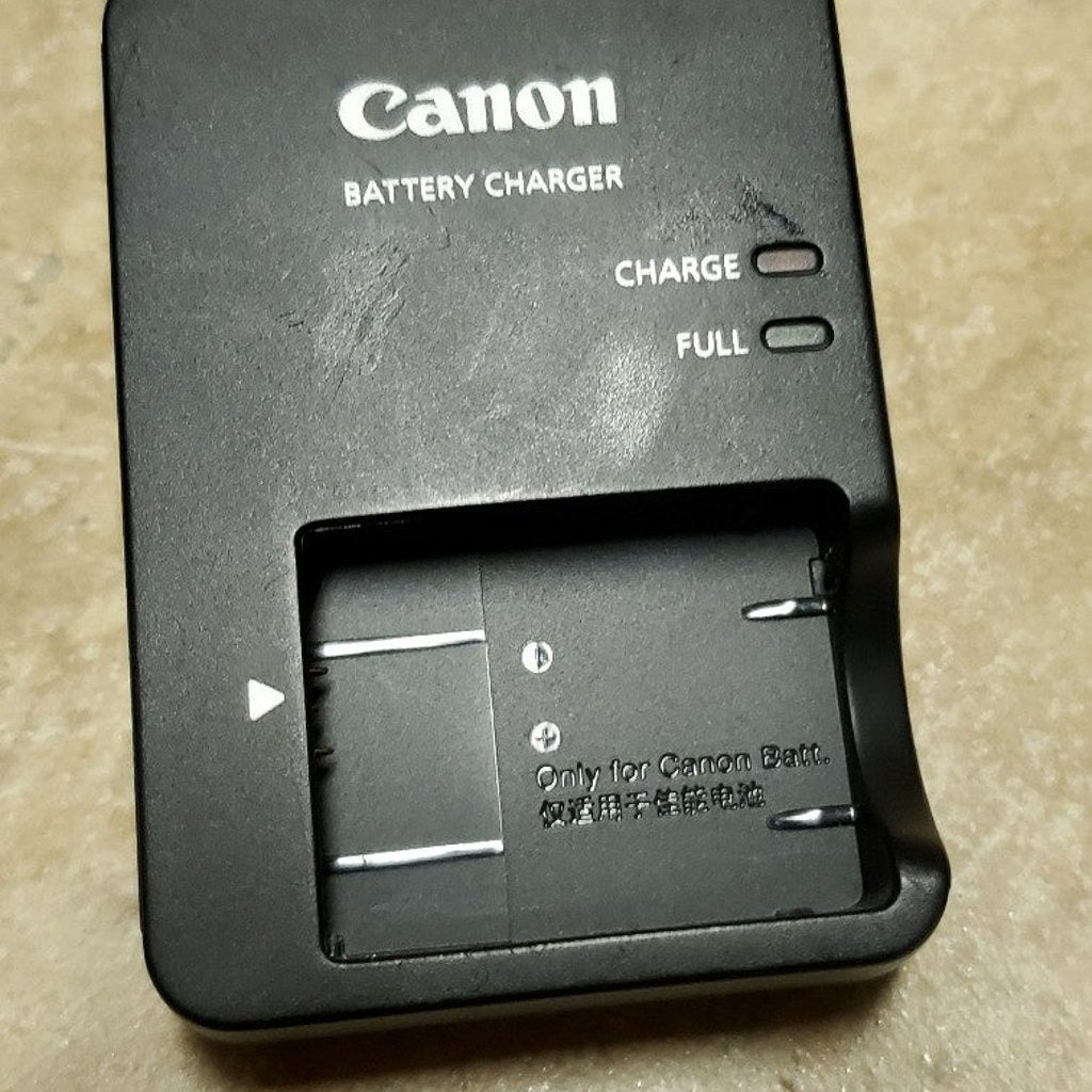 Used 🍥🎀📷 Canon G7X Mark II with Tripod 🍇₊˚💜