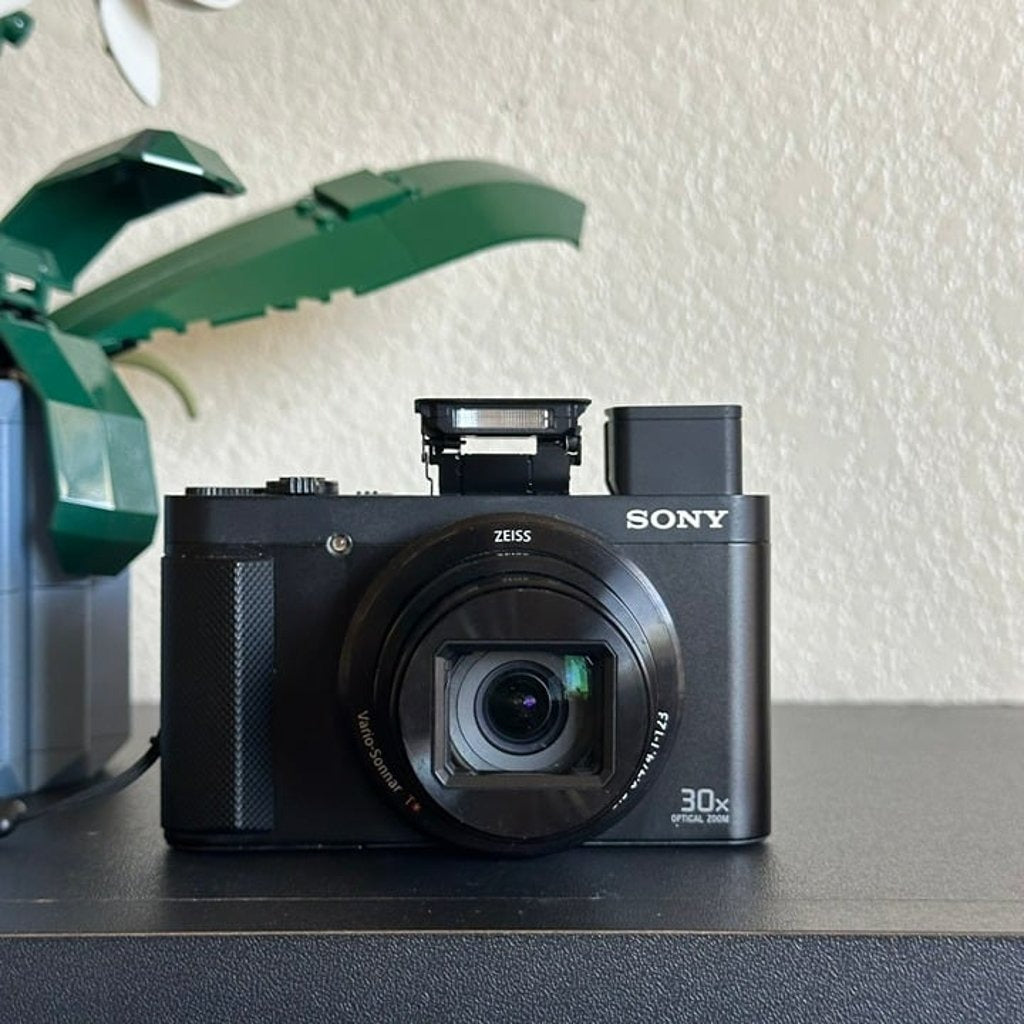Used Sony Cyber-shot DSC-HX80 | 18.2MP - Black 📸✨