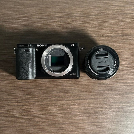 Used 🍇₊˚💜 Sony Alpha a6000 Mirrorless Camera with 16-50mm Retractable Lens 🍥🎀📷