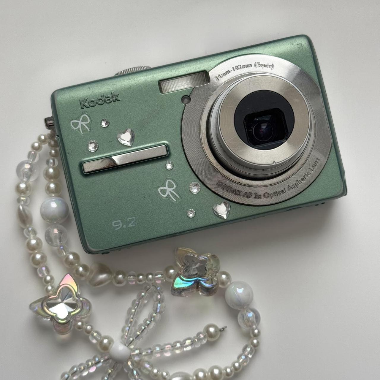 Used Kodak EasyShare M320 Digital Camera