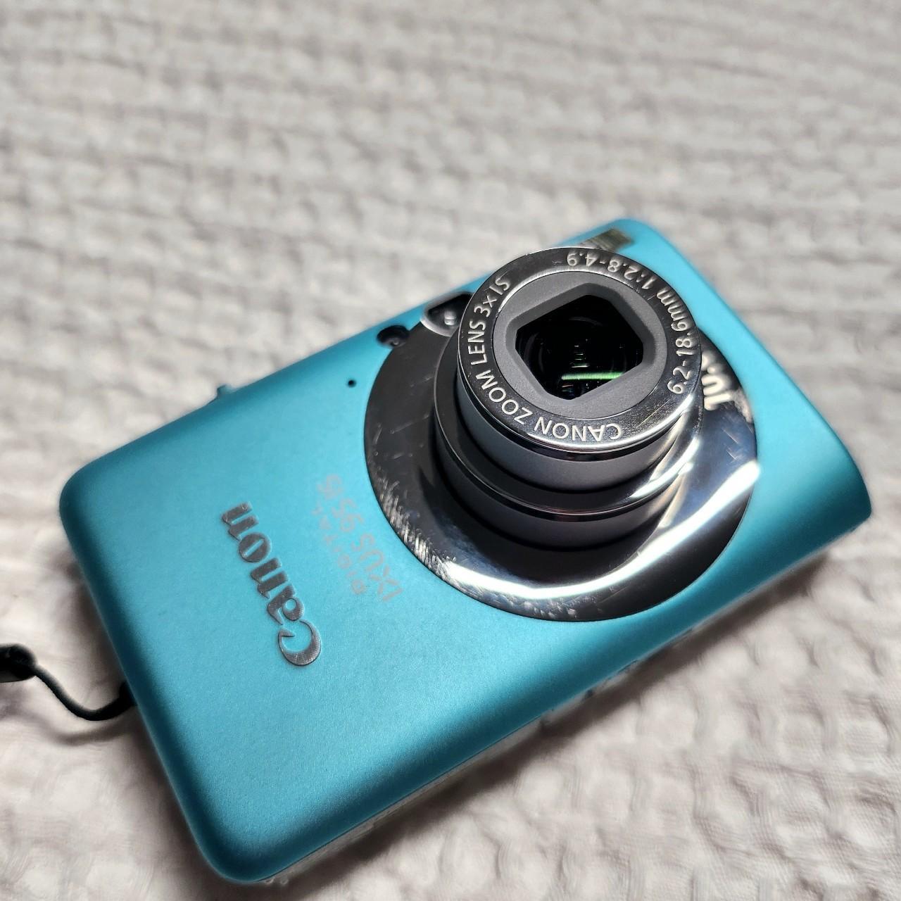 Used Blue Canon Ixus 95 IS Digital Camera — Tested & Ready! 📸